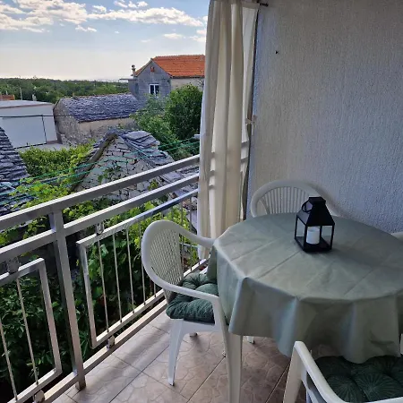 Apartment The Heart Of Dalmatia *