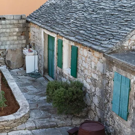 The Heart Of Dalmatia Appartamento Primošten